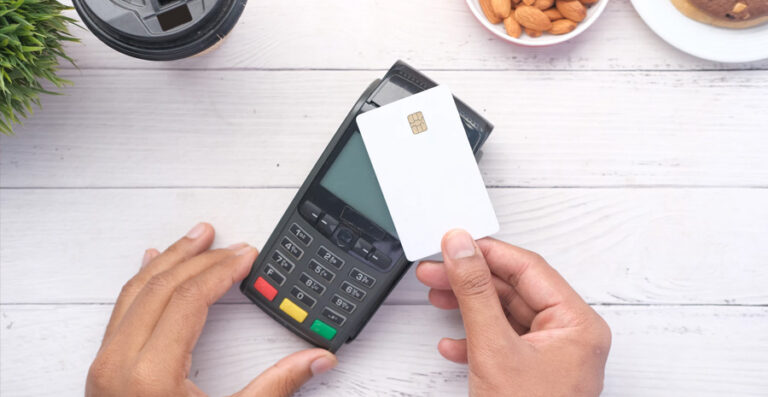 Image of credit card and card reader