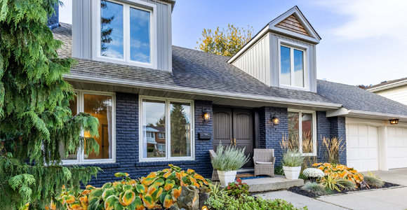 July's housing market data is in, and it's not the crash some have feared. The number of active listings was up 24.8% compared to July 2024. But don't mistake that increase in inventory for a drop in demand. Buyers are still out there; what's shifted is the supply landscape, and it's changing how both buyers and sellers approach the market. 