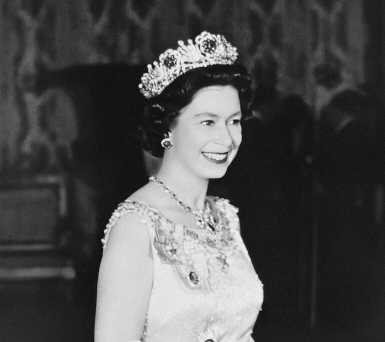 Throughout her seventy-year reign, Queen Elizabeth II modeled principles that translate surprisingly well into modern financial planning. Her life offers enduring lessons that translate directly into financial planning and long-term stewardship.
